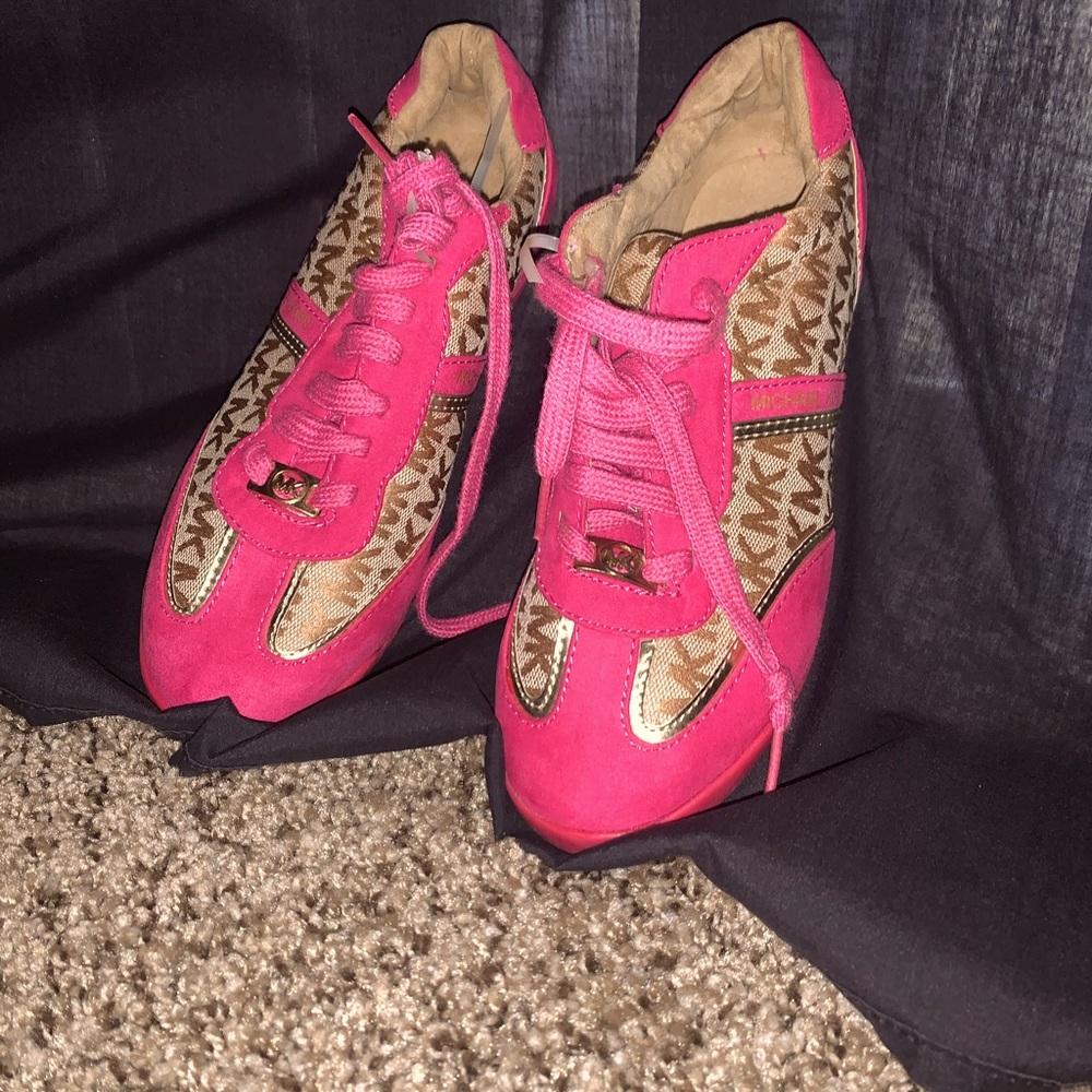 Pink very cute girls Michael Kors